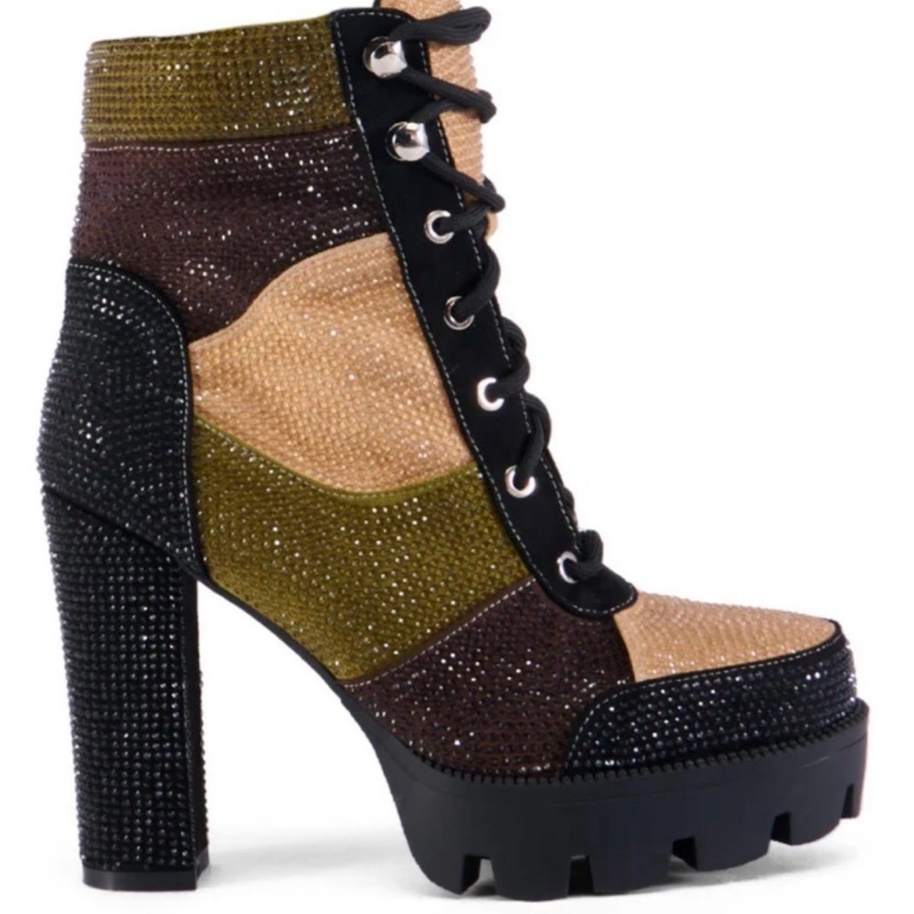 Platform Lace-Up Ankle Boot in Olive, Brown & Tan